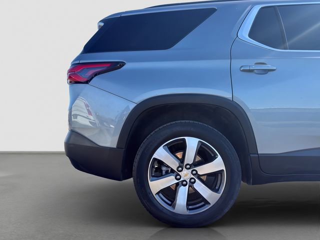 Used 2023 Chevrolet Traverse LT w/ LT Premium Package image 21