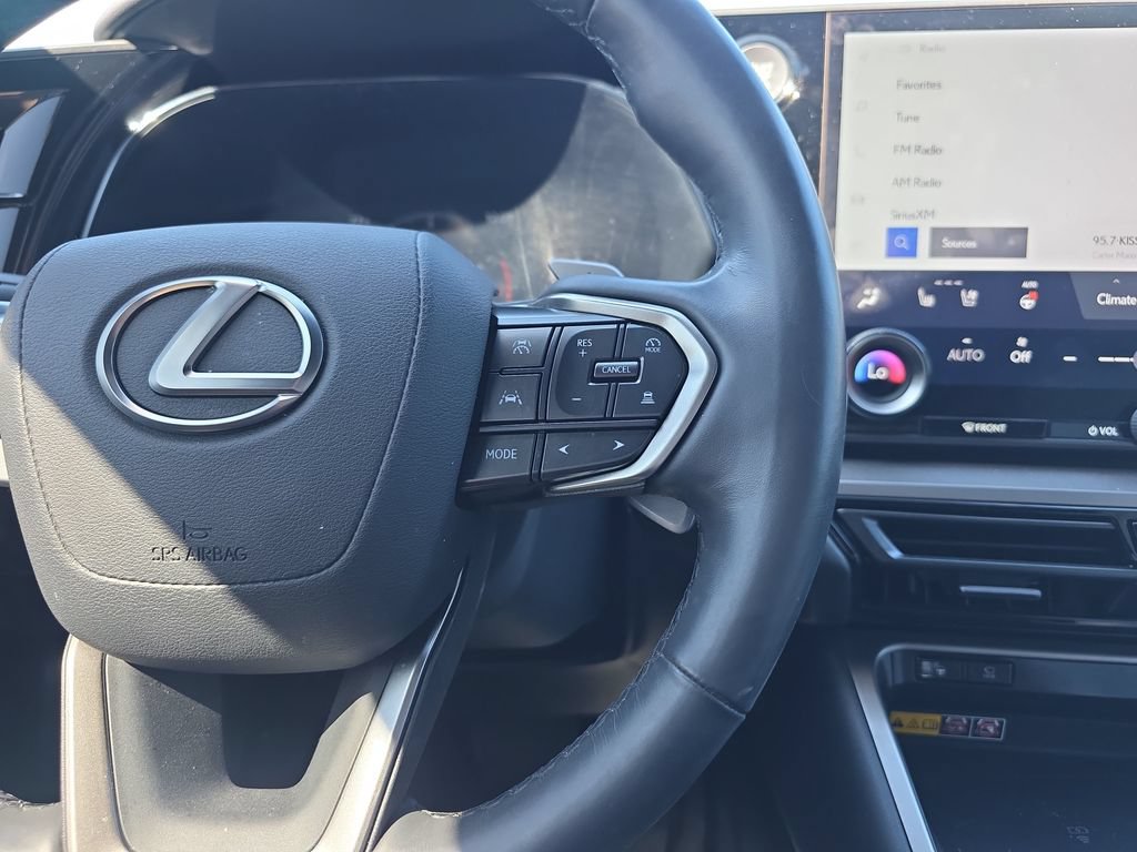 Used 2024 Lexus TX 350 AWD w/ Captains Chair Package image 28