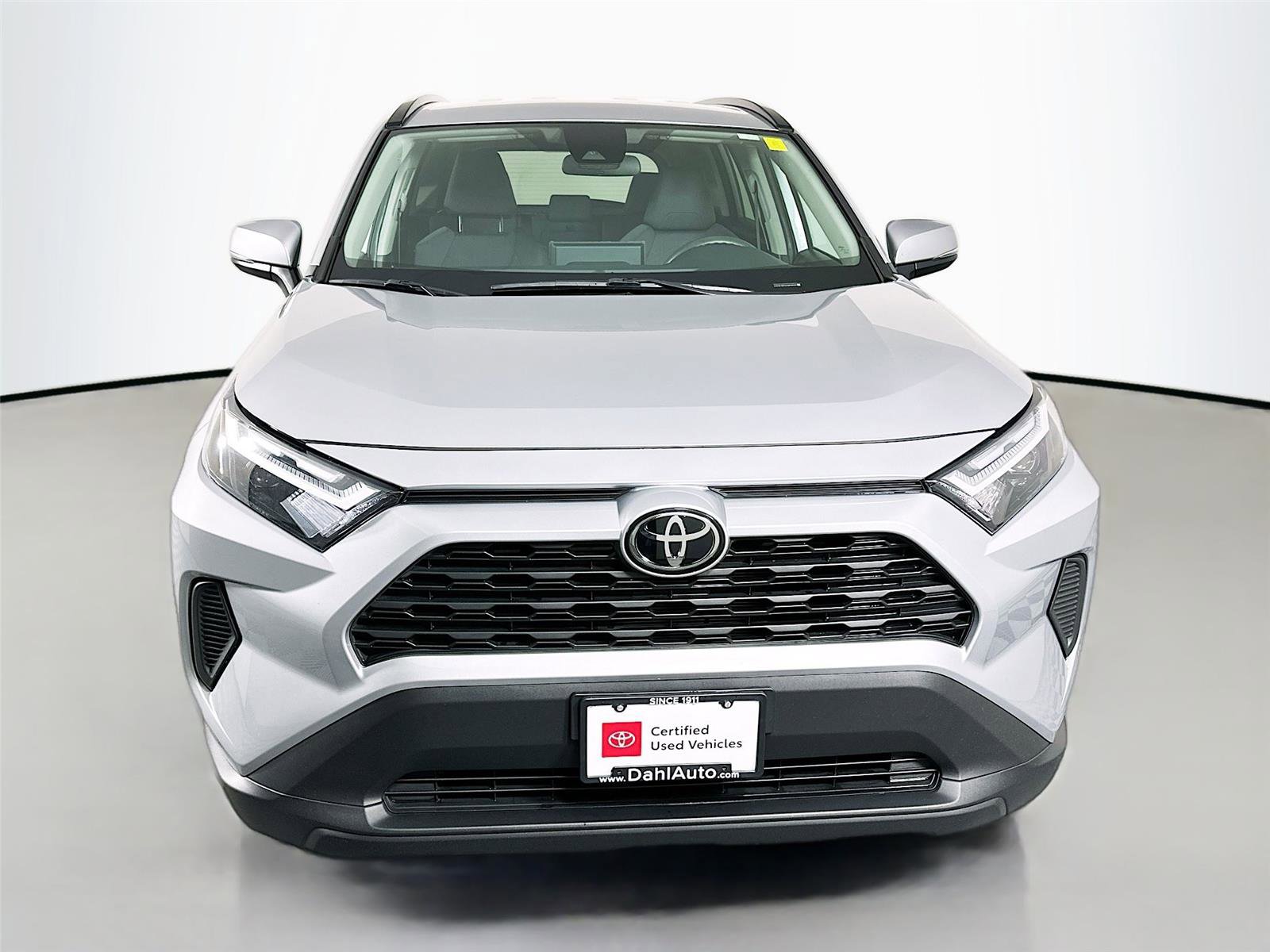 Certified 2025 Toyota RAV4 XLE AWD/4WD image 3