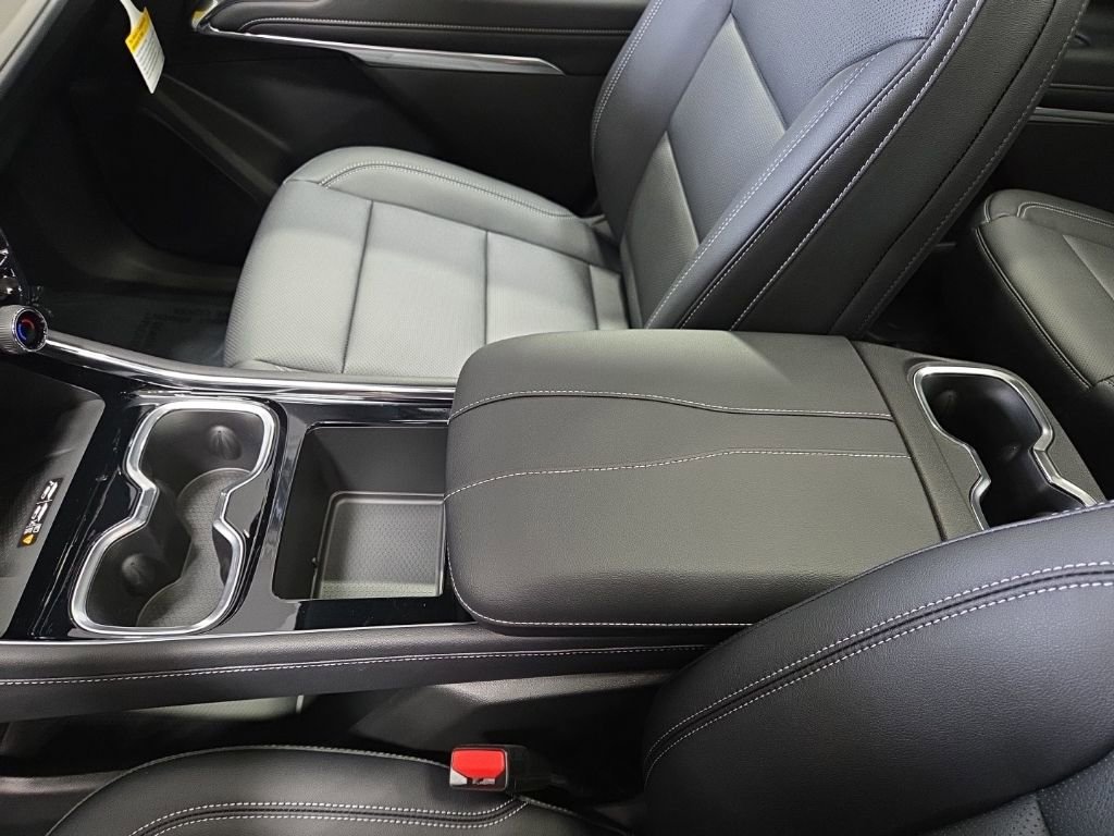 New 2026 Chevrolet Traverse LT w/ Sun and Wheel Package image 26