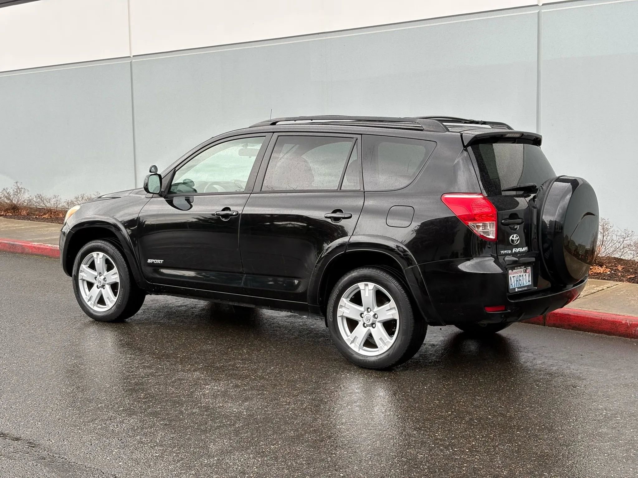 Used 2006 Toyota RAV4 Sport image 4