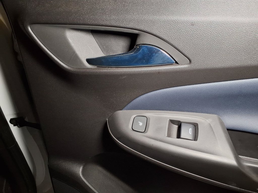 Certified 2022 Chevrolet Bolt EUV Premier FWD image 22