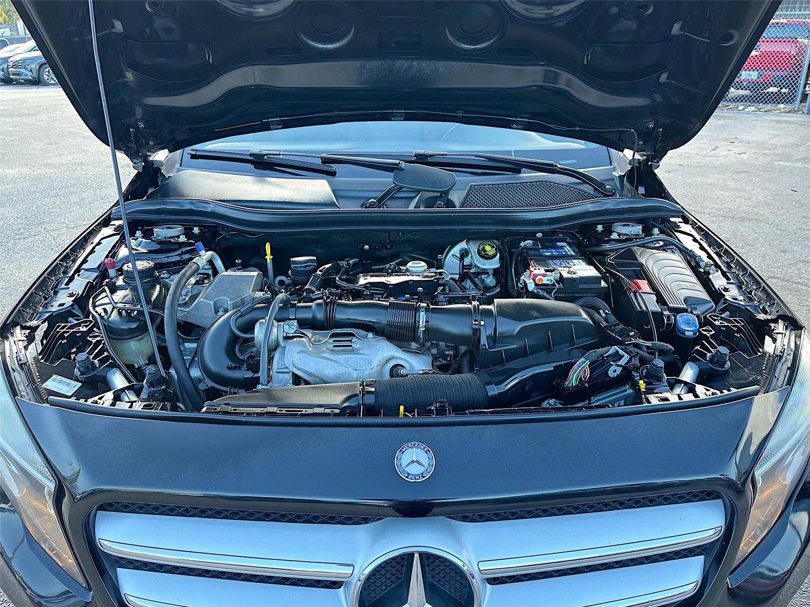 Used 2016 Mercedes-Benz GLA 250 image 30