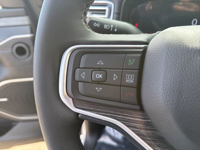 Used 2024 Jeep Wagoneer L Series II w/ Flexible Seating Group image 18