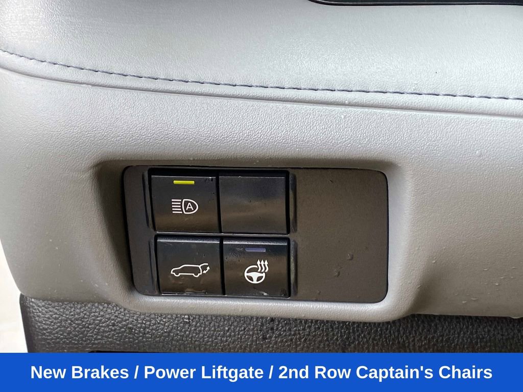 Used 2021 Toyota Highlander Limited AWD/4WD image 19