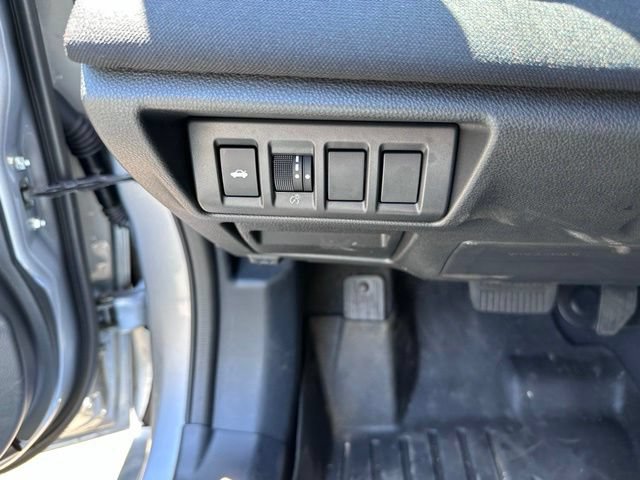 Used 2025 Subaru Legacy Premium AWD/4WD image 16