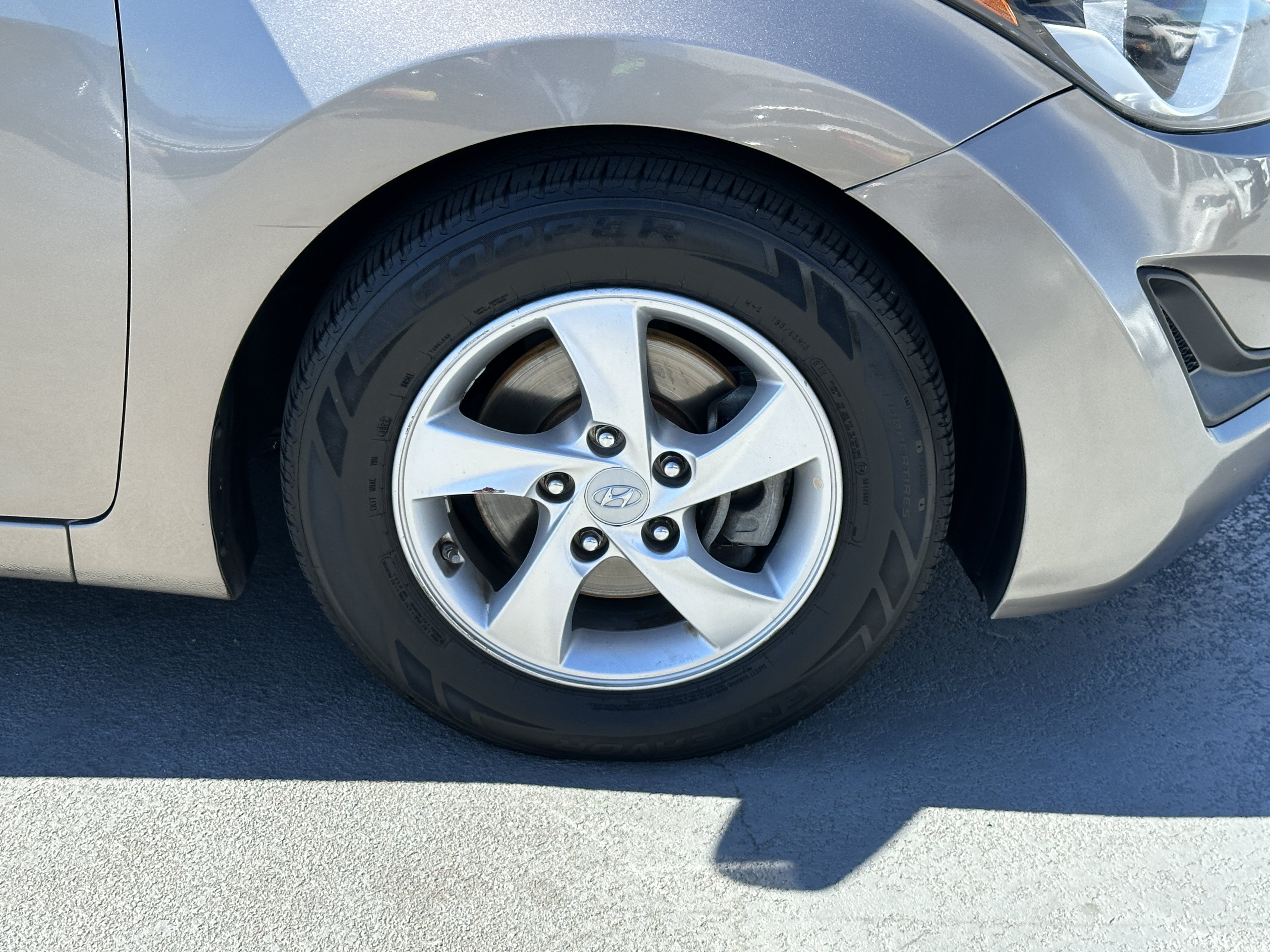 Used 2014 Hyundai Elantra SE FWD image 13