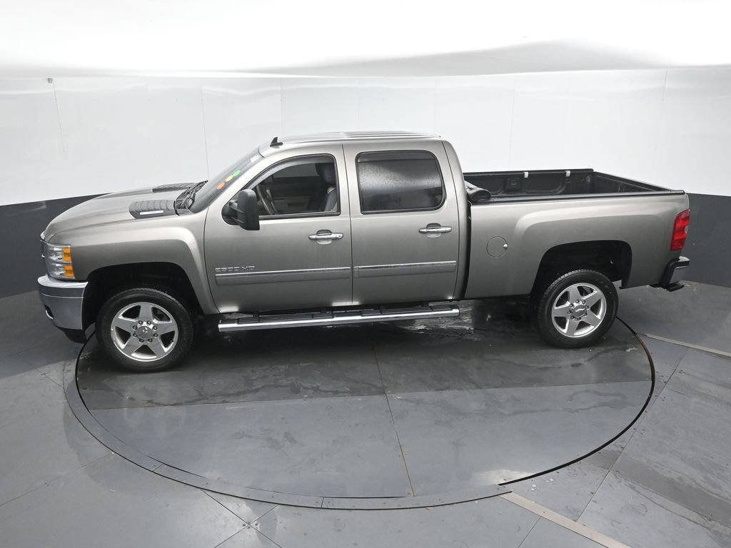 Used 2013 Chevrolet Silverado 2500 LT w/ Custom Sport Truck Package RWD image 46