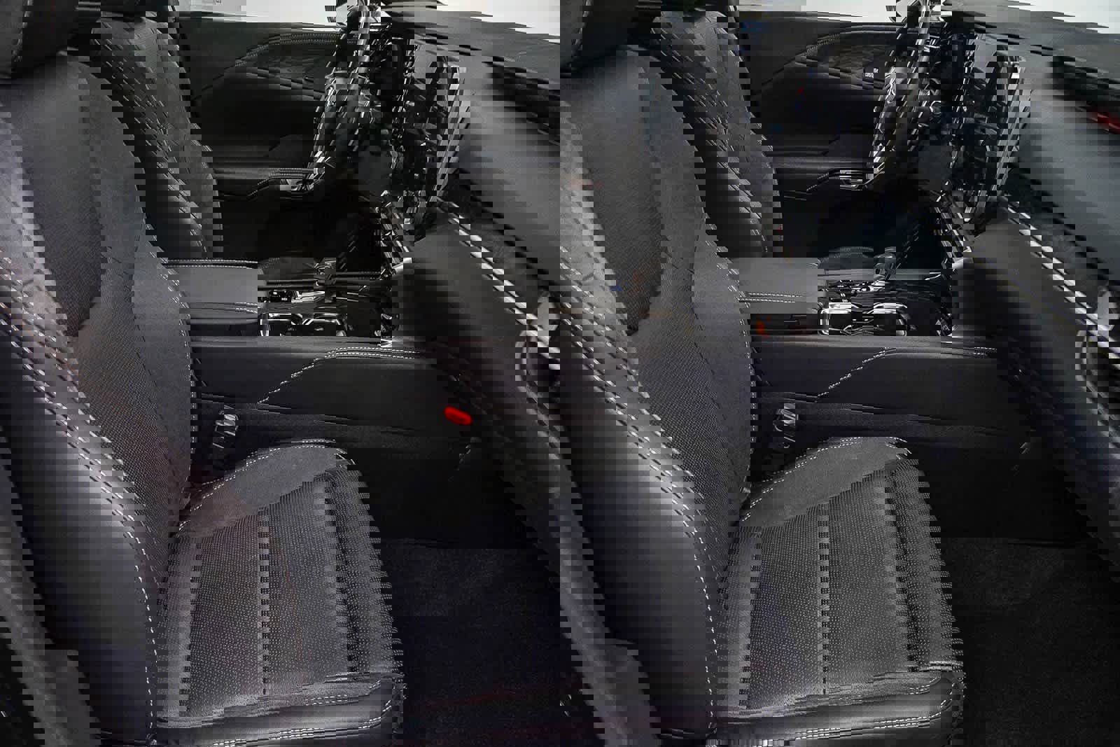 Used 2024 Lexus RX 450h Luxury image 17