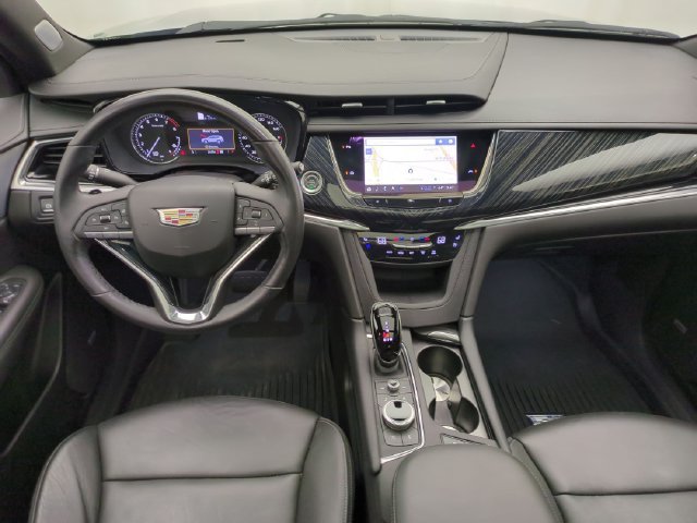 Certified 2024 Cadillac XT6 Premium Luxury w/ LPO, Floor Liner Package AWD/4WD image 24