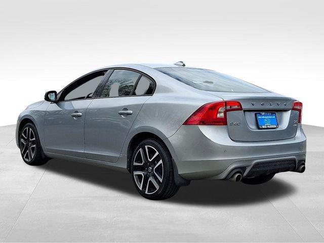 Used 2017 Volvo S60 T5 Dynamic w/ Vision Package image 4