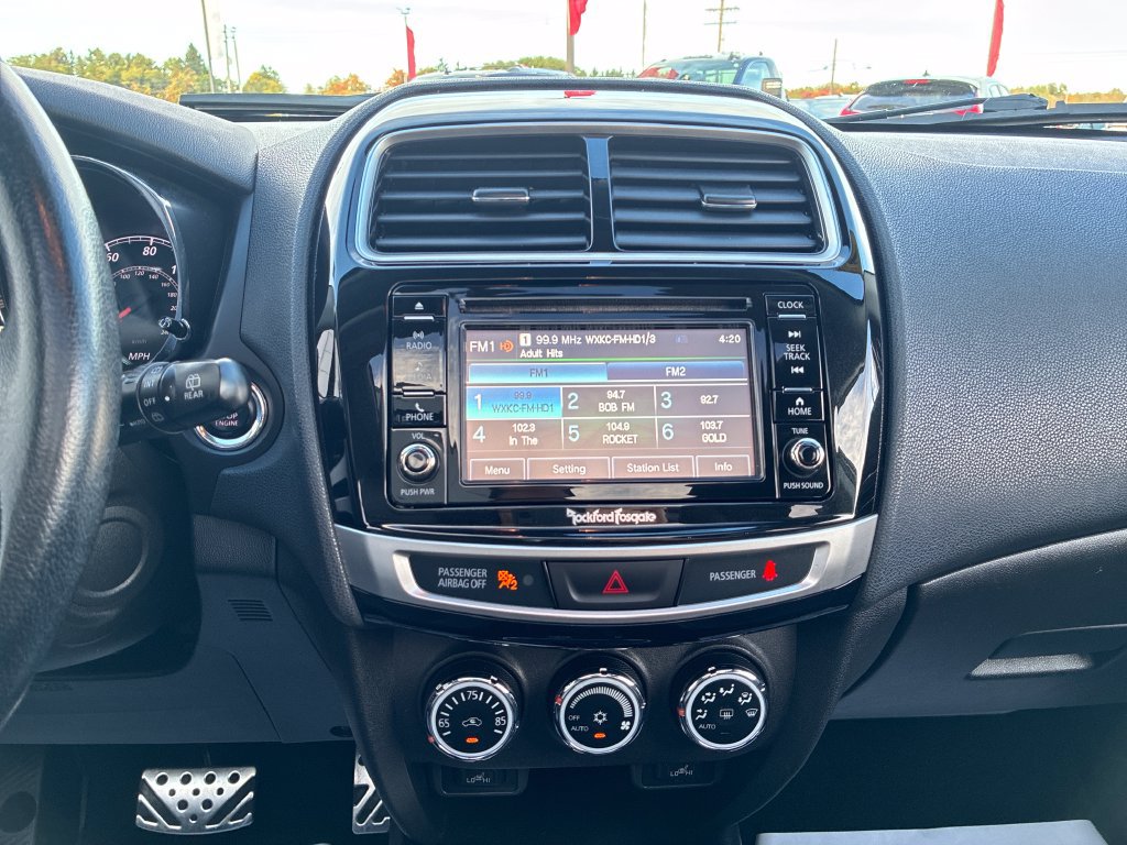Used 2016 Mitsubishi Outlander Sport GT AWD/4WD image 23