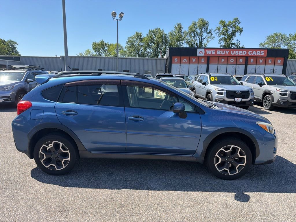 Used 2015 Subaru Crosstrek 2.0i Premium AWD/4WD image 6