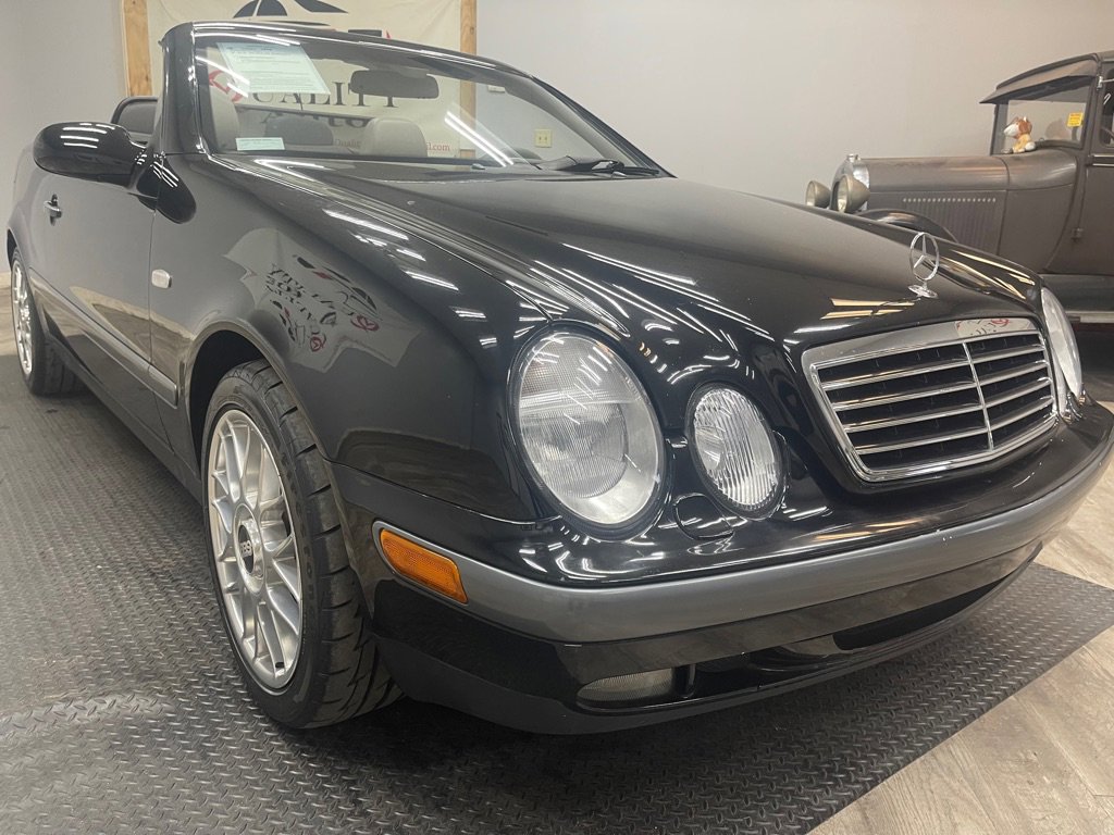Used 1999 Mercedes-Benz CLK 320 Cabriolet image 14
