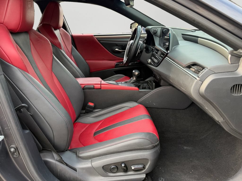 Certified 2022 Lexus ES 350 F Sport w/ Accessory Package 2 FWD image 9