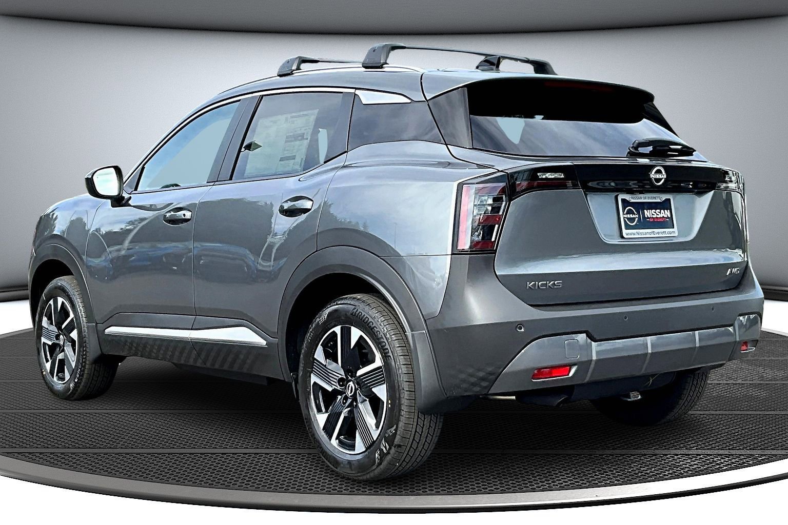 New 2026 Nissan Kicks SV w/ SV Premium Package image 3