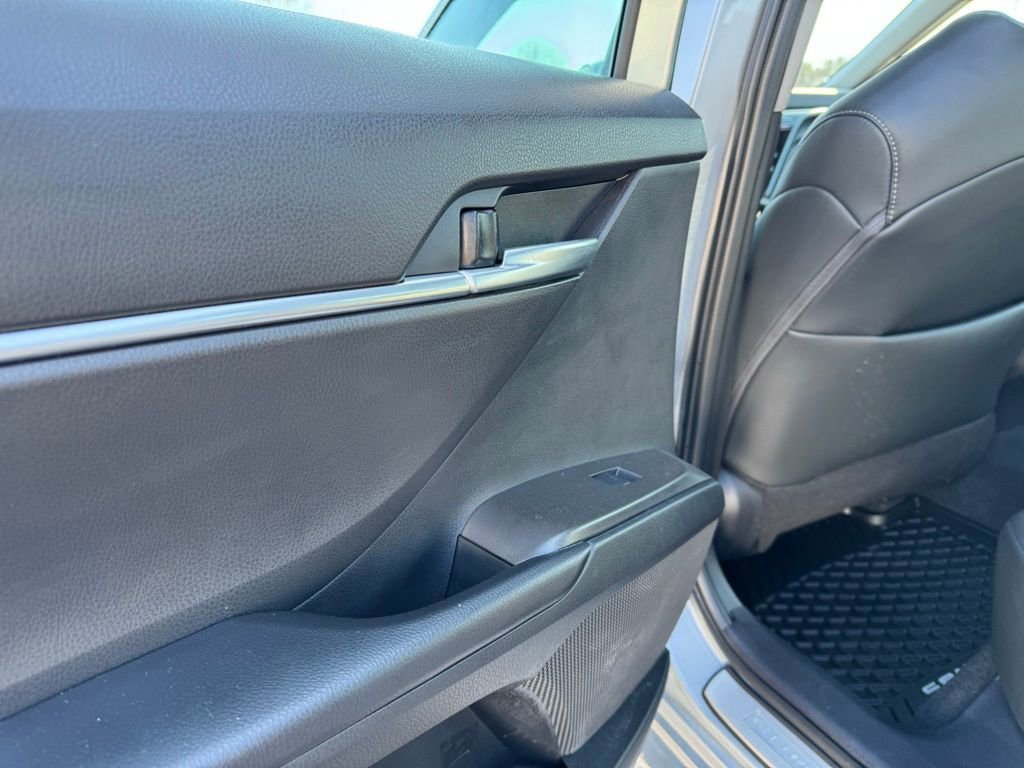 Used 2024 Toyota Camry SE image 24