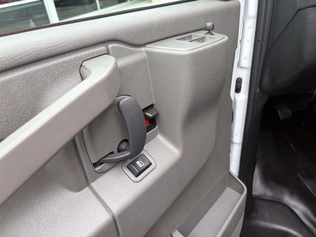 Used 2025 Chevrolet Express 2500 Extended w/ Driver Convenience Package RWD image 15