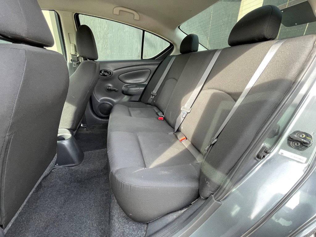 Used 2019 Nissan Versa S Plus image 28