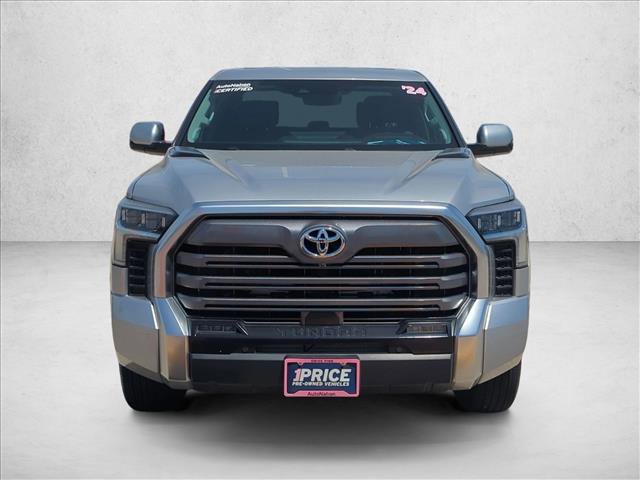 Used 2024 Toyota Tundra Limited AWD/4WD image 2