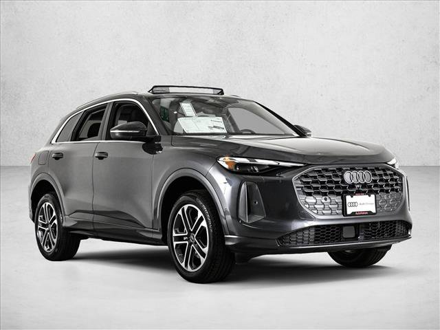 New 2025 Audi Q5 Premium image 3