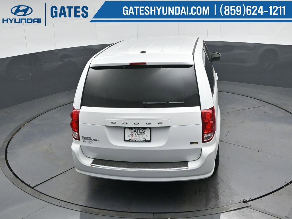 Used 2016 Dodge Grand Caravan SE image 47