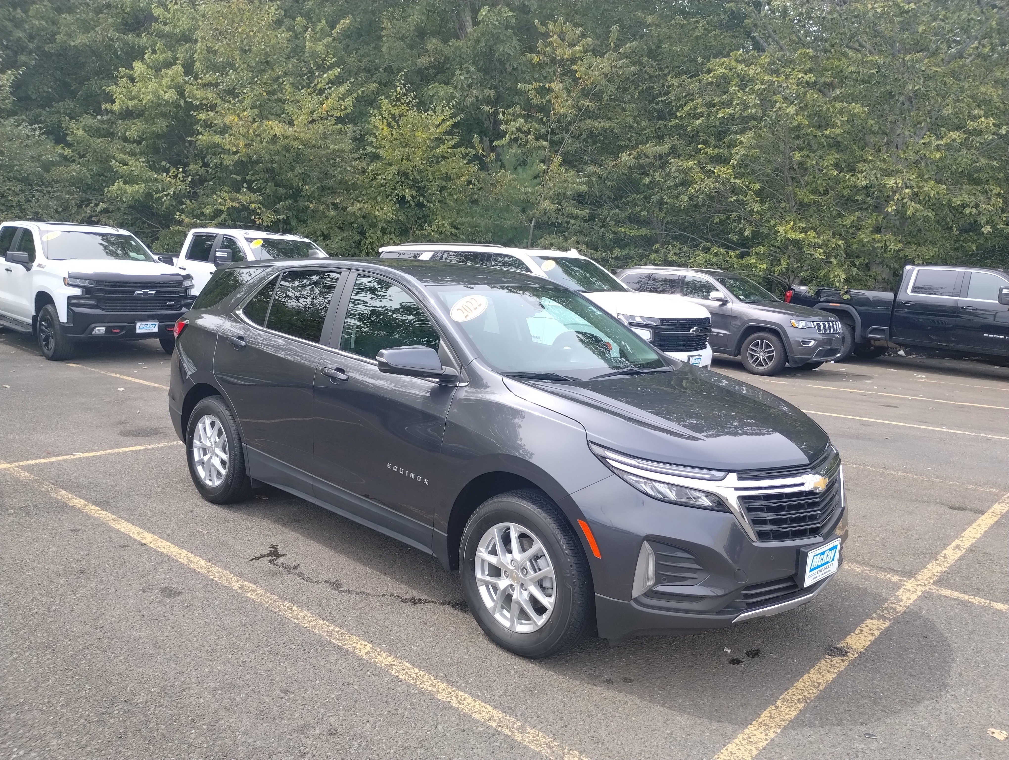 Used 2022 Chevrolet Equinox LT image 1