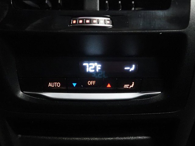 Used 2021 BMW X3 sDrive30i w/ Premium Package image 27