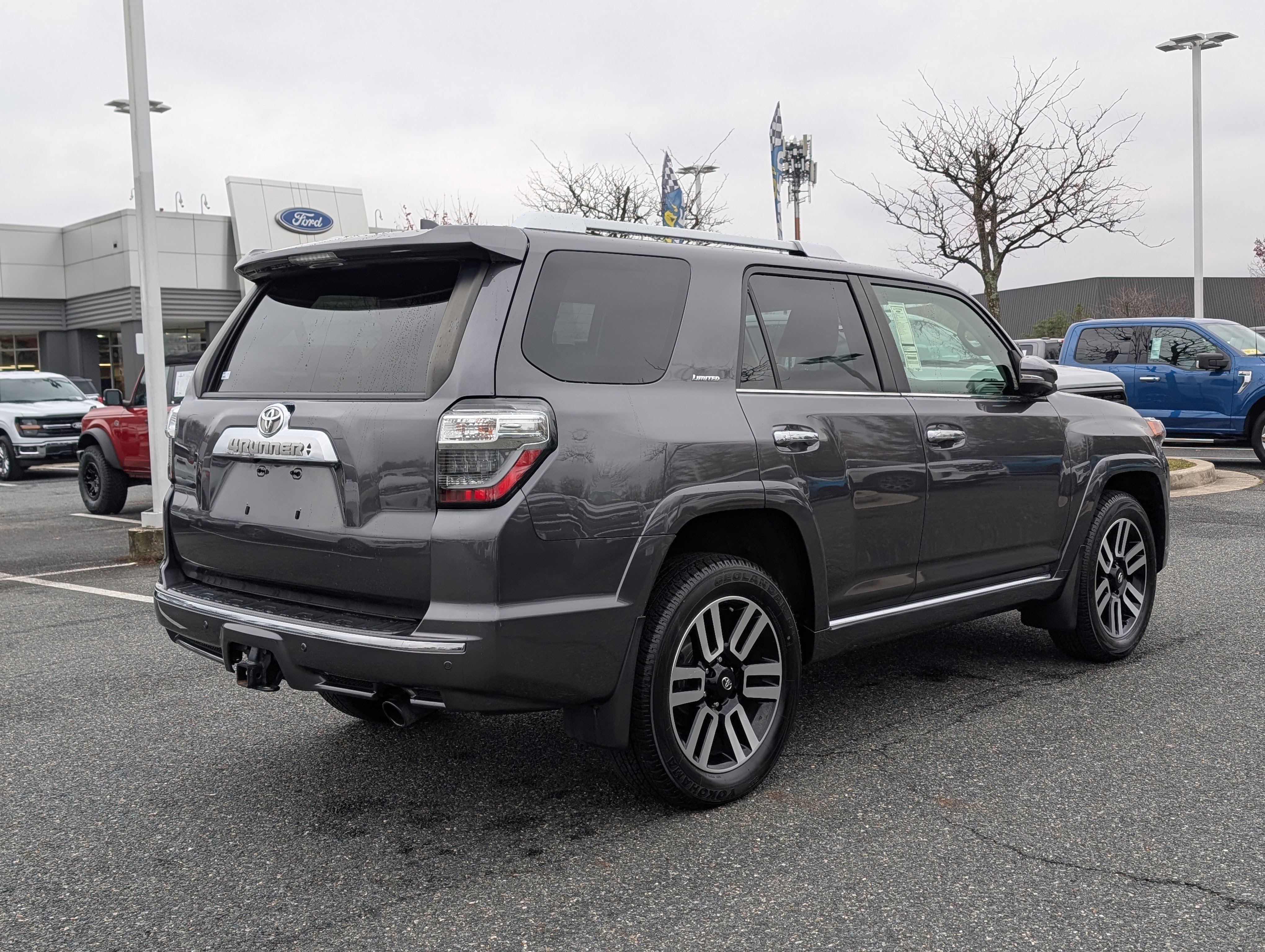 Used 2022 Toyota 4Runner Limited image 3