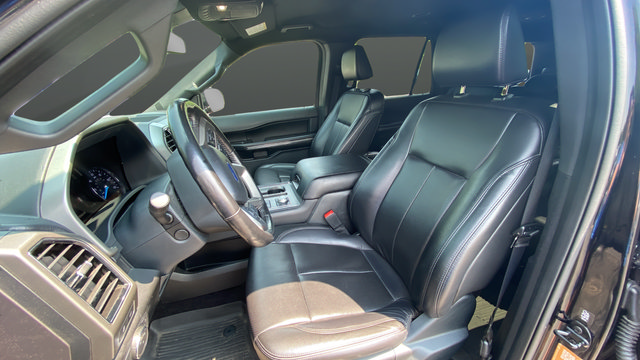 Used 2021 Ford Expedition XLT AWD/4WD image 9