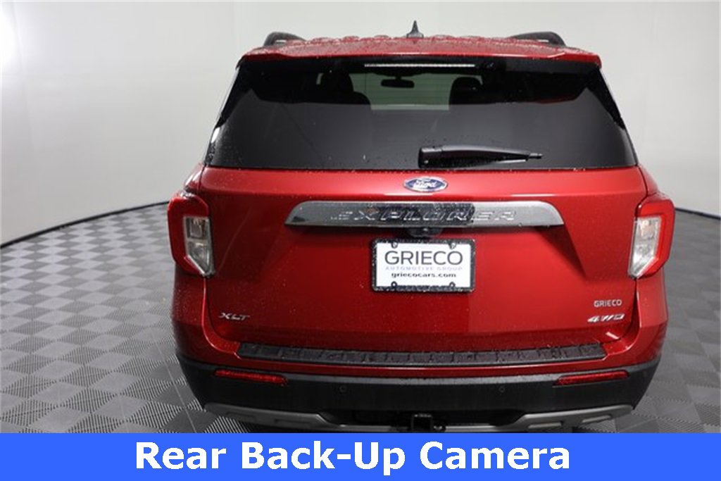 Used 2023 Ford Explorer XLT w/ Equipment Group 202A image 7