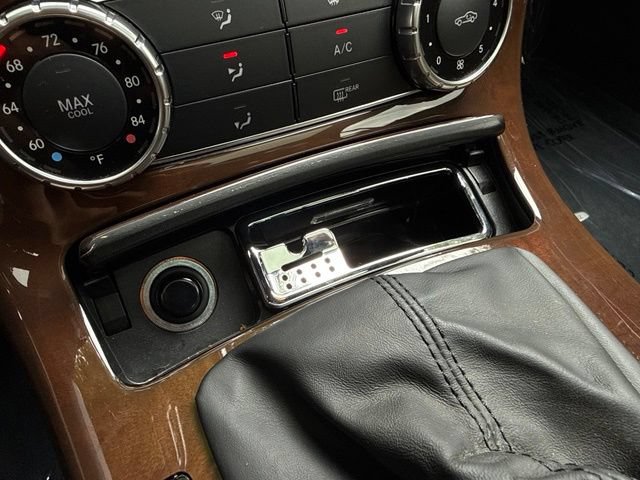 Used 2014 Mercedes-Benz SLK 350 image 39
