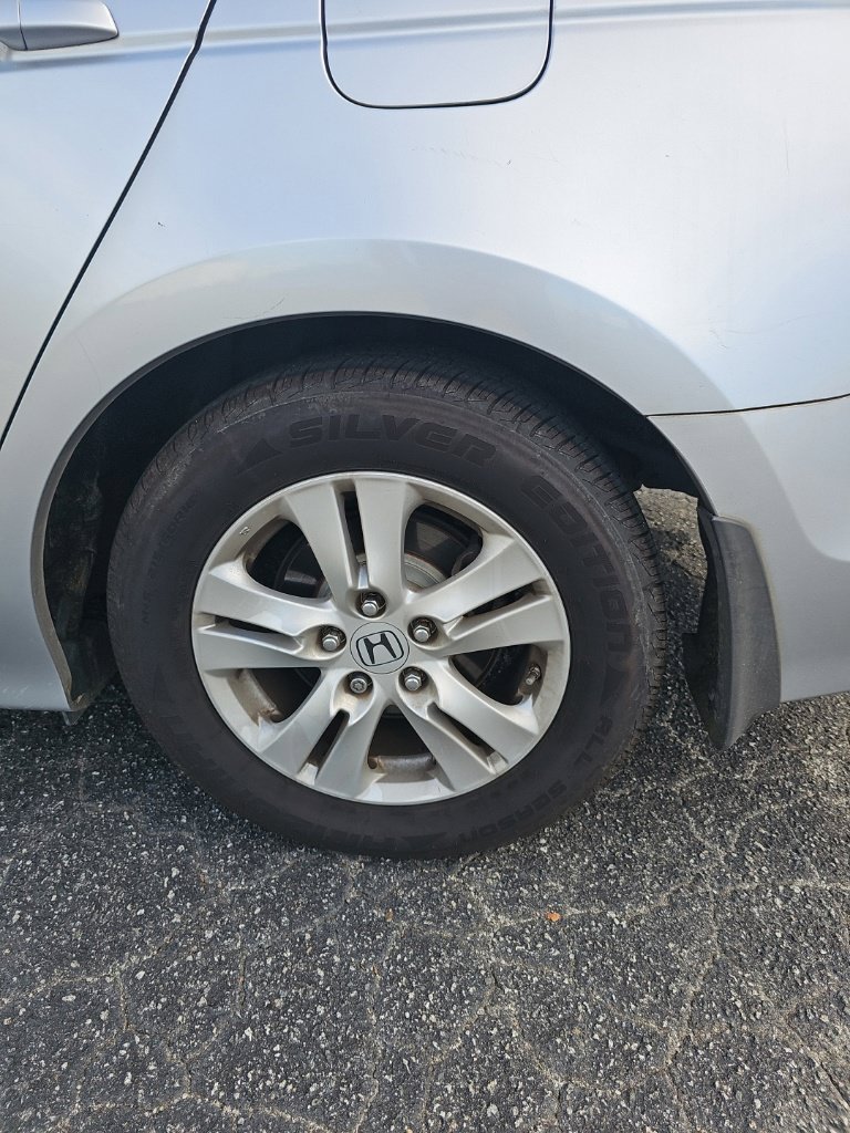 Used 2009 Honda Accord LX-P image 5