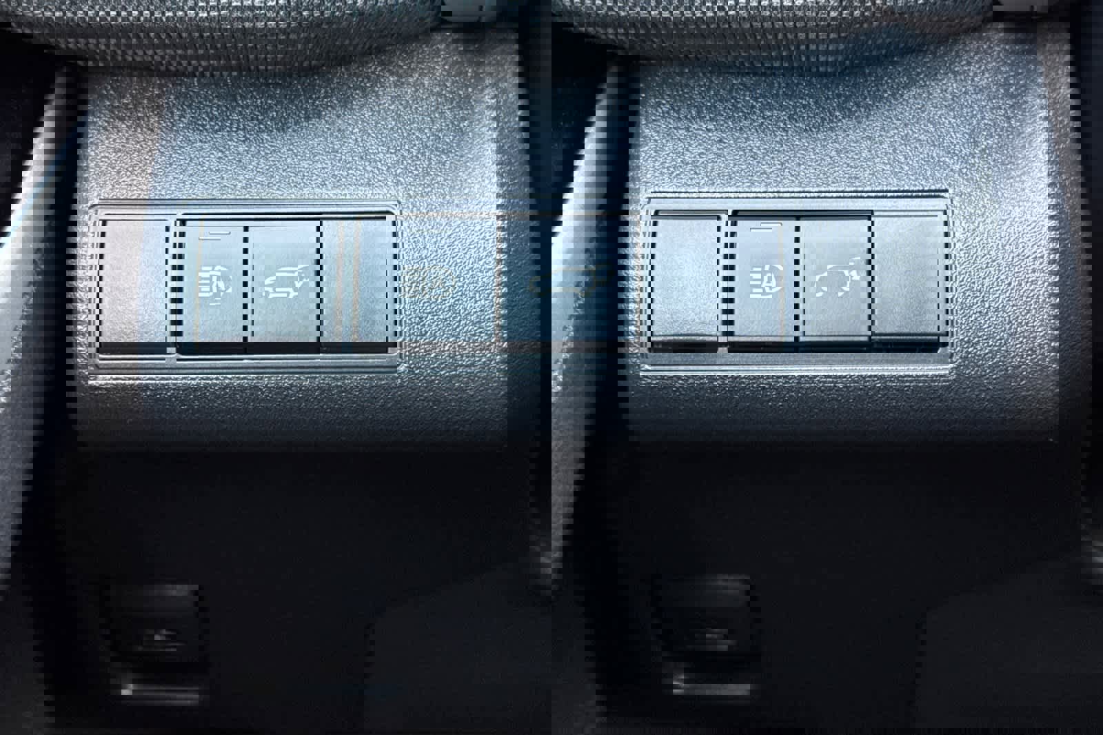 Certified 2025 Toyota bZ4X FWD image 30