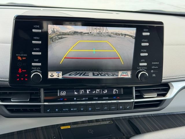 Certified 2024 Toyota Sienna Limited FWD image 24
