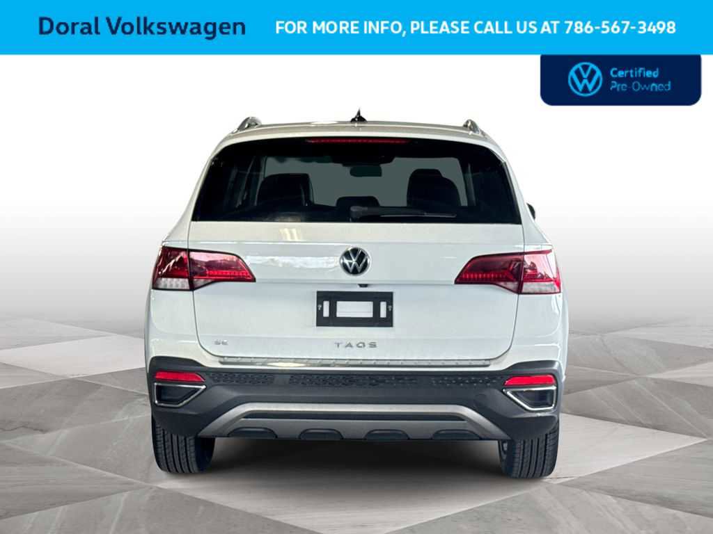 Certified 2022 Volkswagen Taos SE FWD image 7