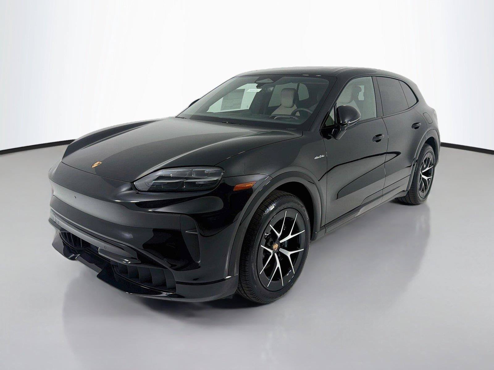 New 2026 Porsche Cayenne Coupe AWD/4WD image 1