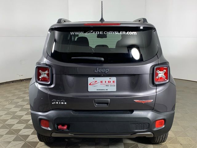 Used 2018 Jeep Renegade Trailhawk image 8