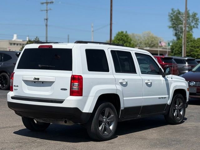 Used 2015 Jeep Patriot High Altitude AWD/4WD image 37