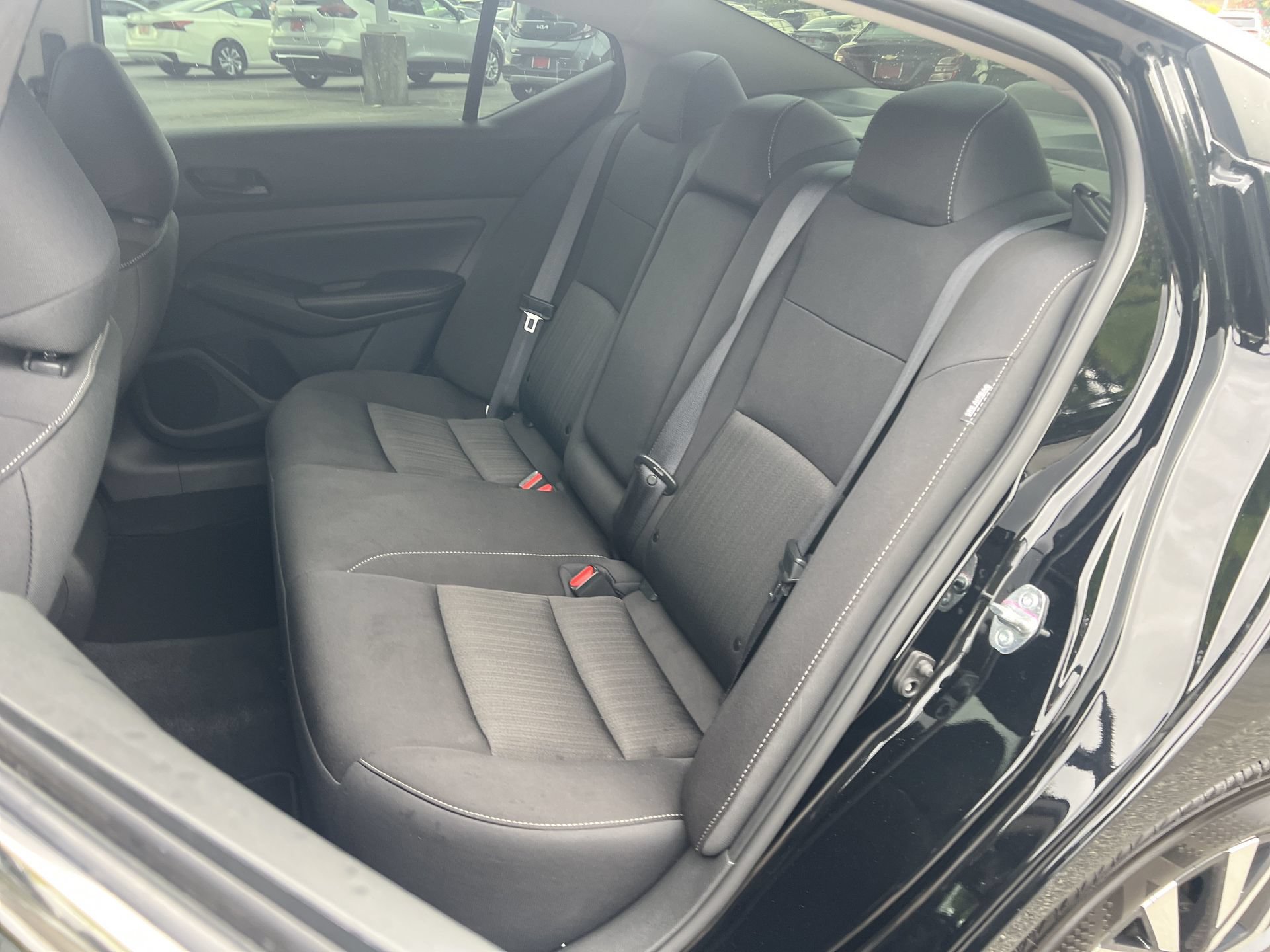 Certified 2024 Nissan Altima 2.5 SV w/ SV Premium Package FWD image 18