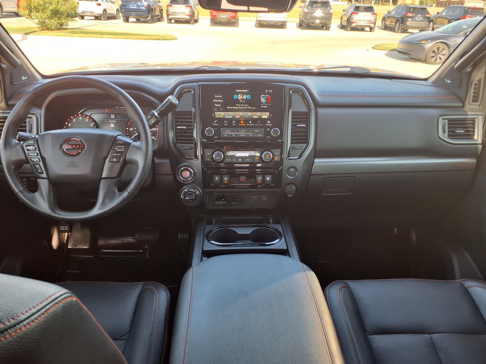 Used 2023 Nissan Titan PRO-4X w/ Pro-4x Convenience Package AWD/4WD image 11