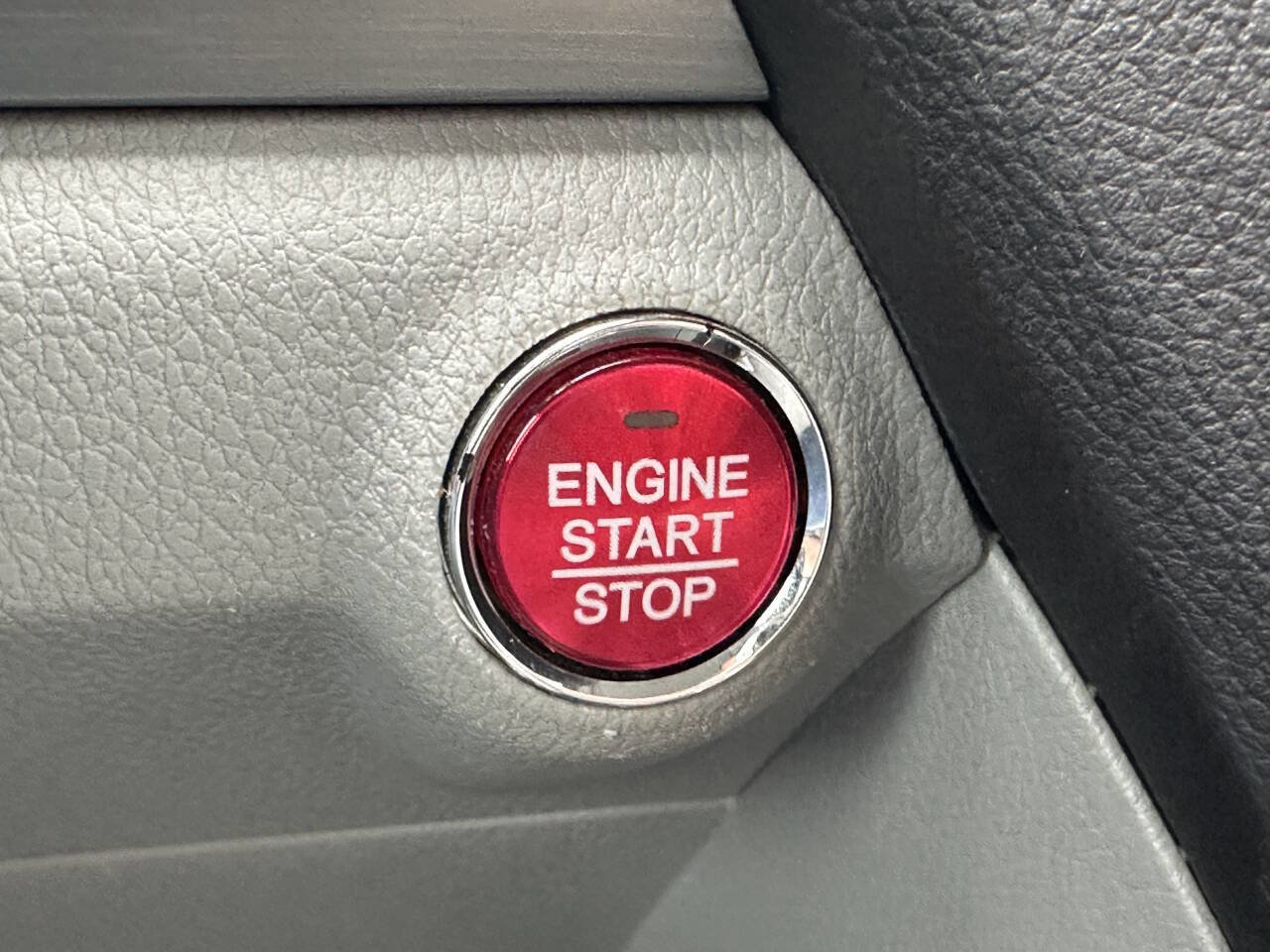 Used 2016 Acura RDX AWD w/ Advance Package image 42