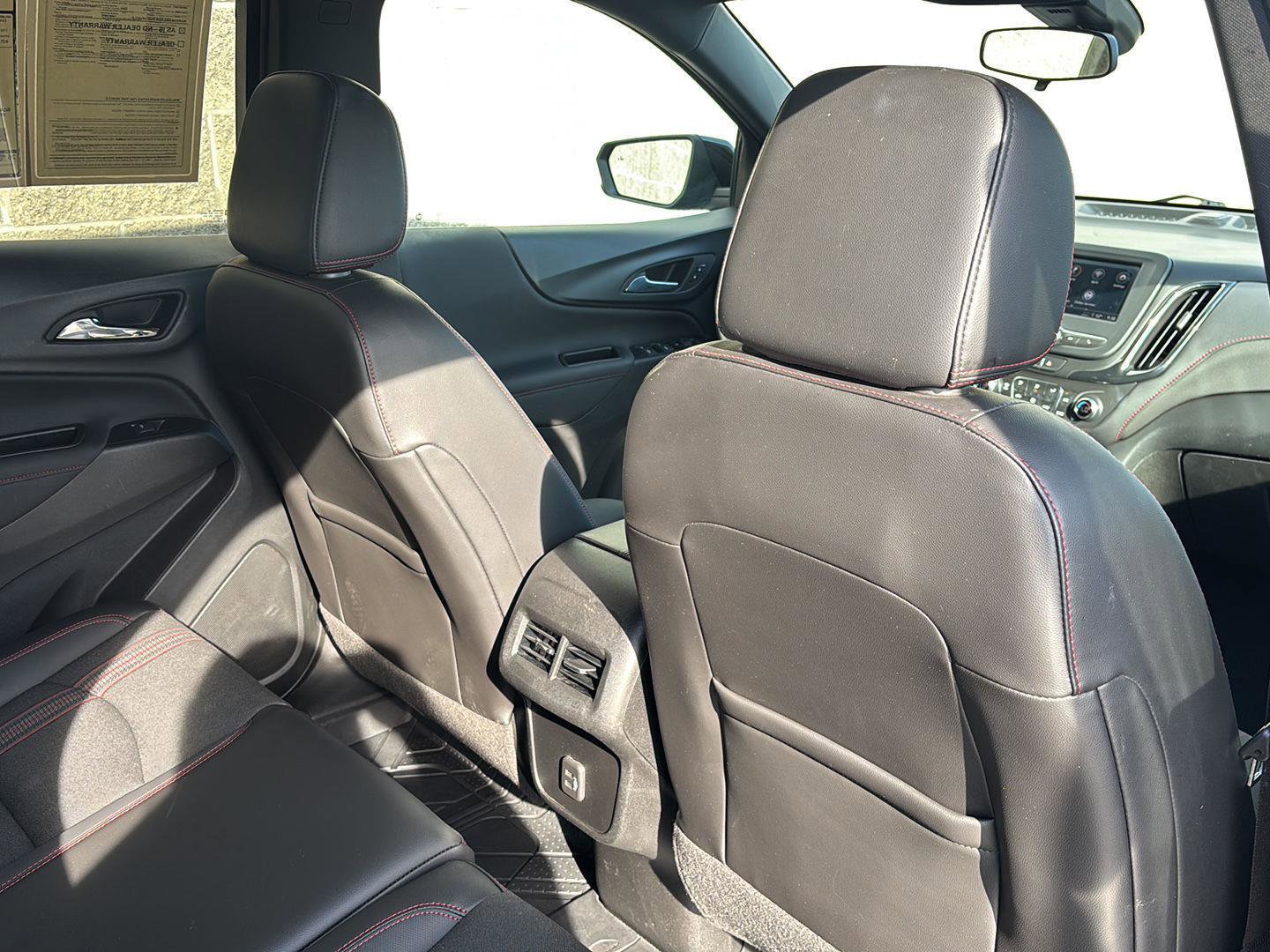 Used 2022 Chevrolet Equinox RS w/ LPO, Floor Liner Package FWD image 22