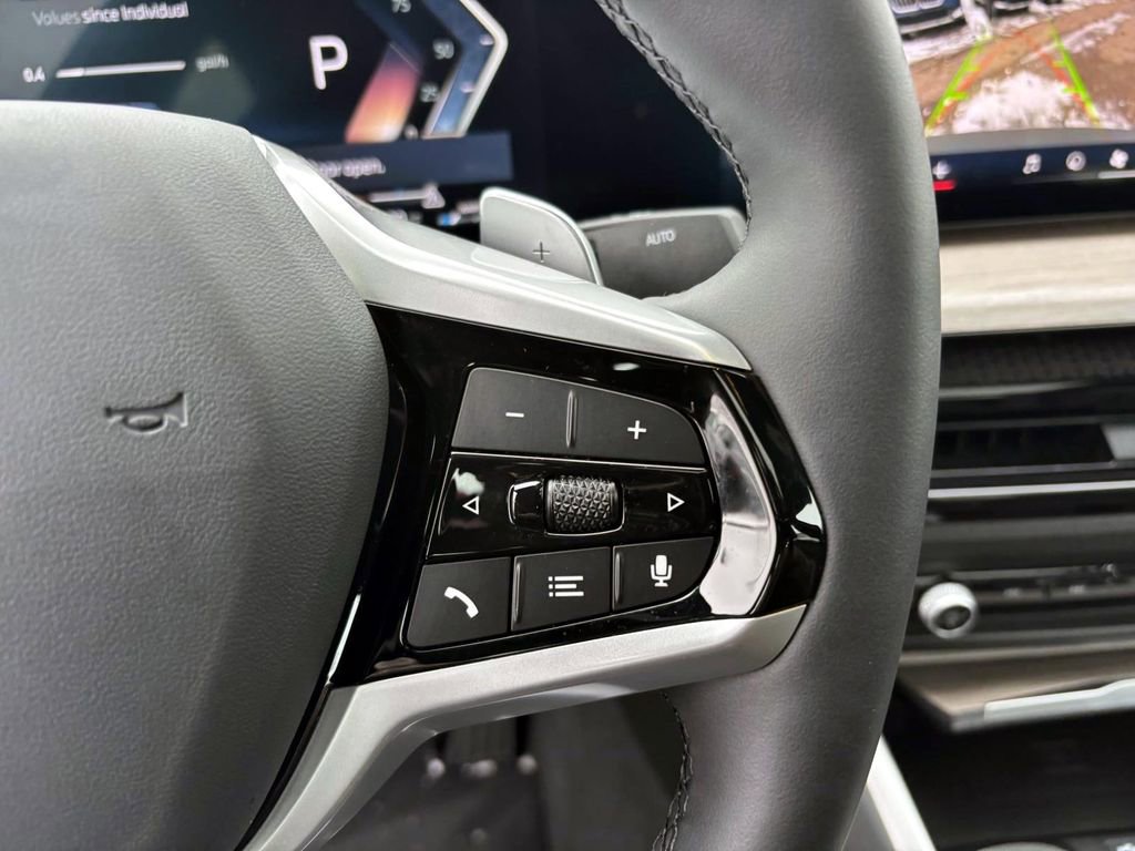 Certified 2025 BMW 330i xDrive Sedan image 19