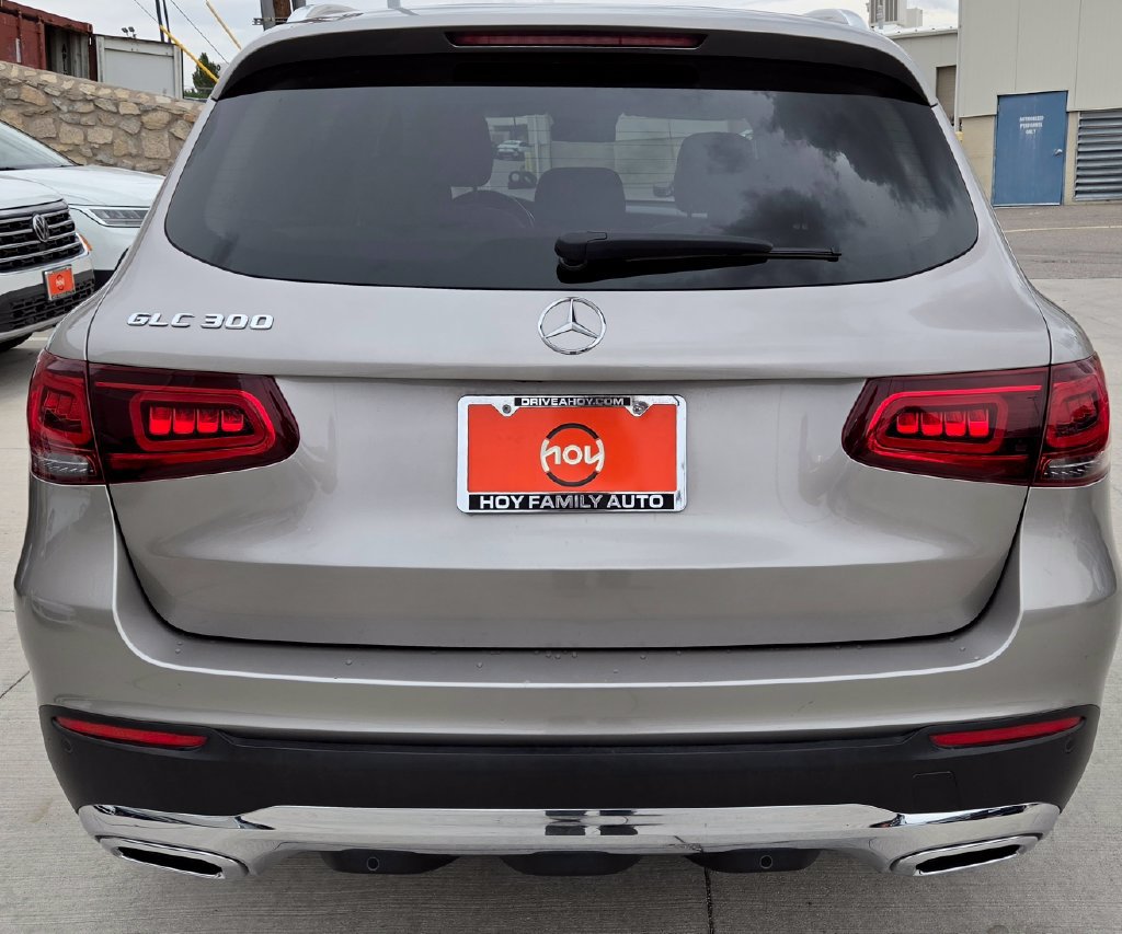 Used 2022 Mercedes-Benz GLC 300 image 8