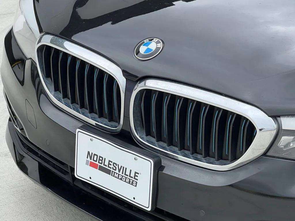 Used 2018 BMW 530e xDrive image 31