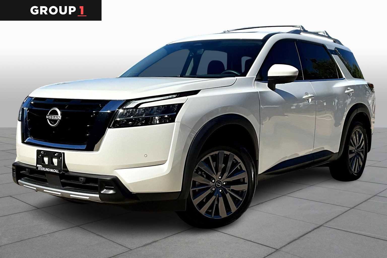 Used 2023 Nissan Pathfinder SL w/ SL Premium Package