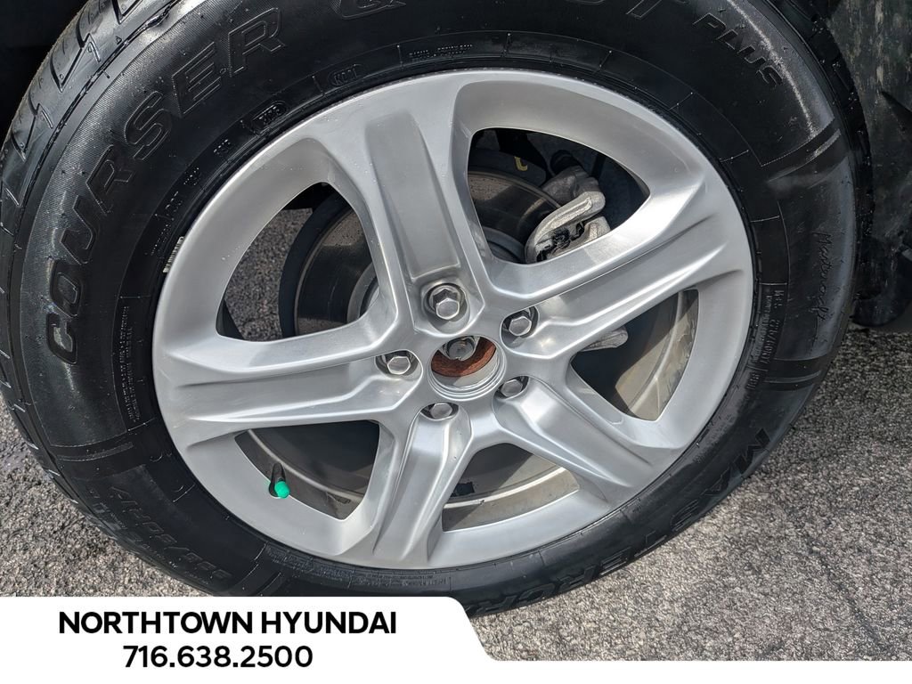 Used 2024 Jeep Compass Latitude image 42