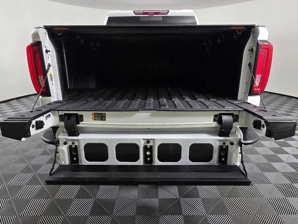 Used 2020 GMC Sierra 1500 Denali w/ Denali Ultimate Package image 17