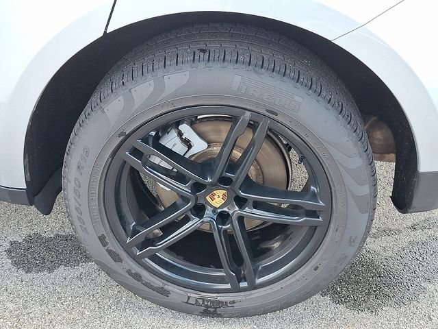 Used 2015 Porsche Macan S AWD/4WD image 30